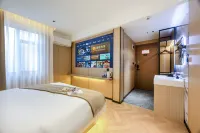 Four Seasons Cloud Hotel - 3-Star