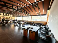 Qidian Hotel Hotels in Purang