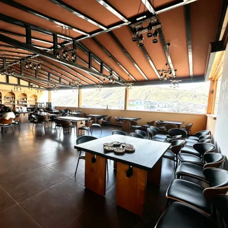 Qidian Hotel (Gangrenboqi Scenic Area)