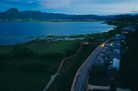 Private Hot Spring Homestay with Frontline Sea View, Star Tide Sea, Fishing Village of Lashihai - ที่มีบาร์