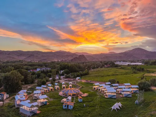 Ahe No.1 · Wind Song Wilderness | Panoramic Camp Resort (Ahe Highway, Altay) - Romantic