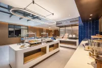 季楓國際飯店（安龍市府大道店） - 停車場