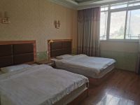 拉萨立红宾馆 - 标准双床房