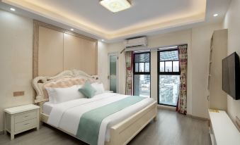 Dinghong Apartment Hotel