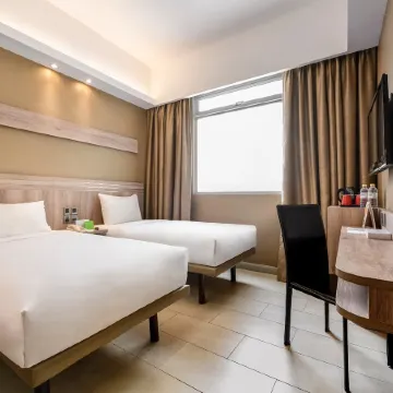 Cititel Express Penang Отели рядом с достопримечательностью «Китайский город»