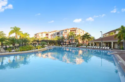 Vista Cay Resort by Orlando Resorts Rental Hotel in zona Charlotte Tilbury - Sephora Florida Mall