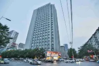 Huayu Loft Apartment Hotel