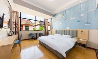 Wuhan Happy Tour Hotel (Tianhe International Airport)