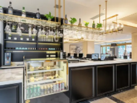 深圳羅湖口岸國貿地鐵站希岸Deluxe酒店