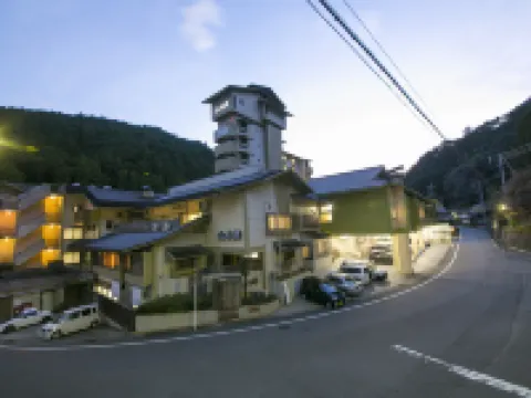 山水館 川湯みどりや 田辺のホテル