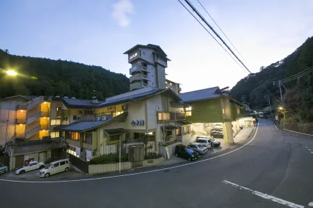 Sansuikan Kawayu Midoriya