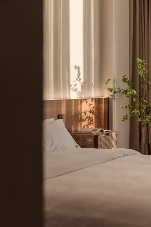 Southlane Hotel Отели рядом с достопримечательностью «Goose Tail Stone Garden»