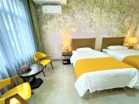 Qinzhou Minggui Living Center (Second People's Hospital Store)