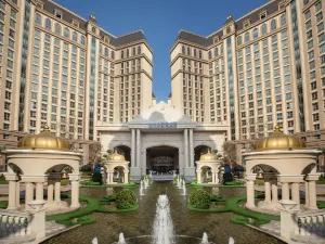 Castle Hotel Ocean Flower Island