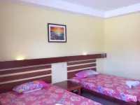 Greenfields Tourist Inn
