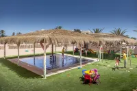 Hotel & Club Lella Meriam - Pools
