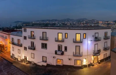 Naro Suites and Rooms Hotel in zona Torregaveta