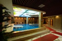 New Era Boutique Hotel