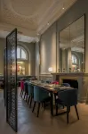 The Clermont London, Victoria - 4-Star