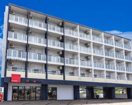 Mr.Kinjo in Tomigusuku Hotels in Tomigusuku