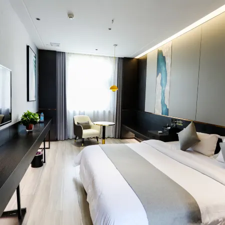 Huarong Hotel