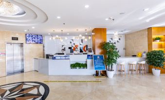 Chonpines Hotel (Beijing South Railway Station Gongyi Xiqiao Subway Station Store)