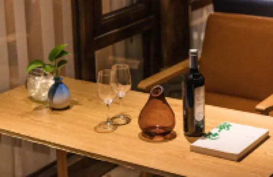 Floral Hotel·Qinggongtang Hotel (Langzhong Ancient City Flagship Store)