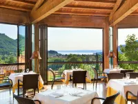 Poiano Garda Resort Appartamenti Hotel a Costermano