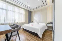 World Aladdin Hotel (Zibo Huantai Zhangbei Road Xinyu Building Branch) - parcheggio