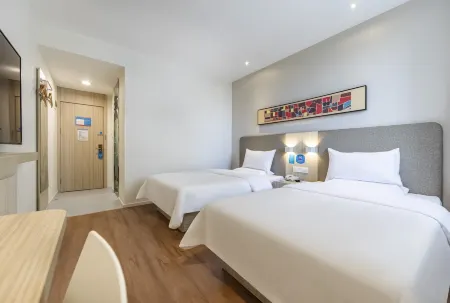 HanTing Hotel (Shanghai Xizang North Road Subway Station)