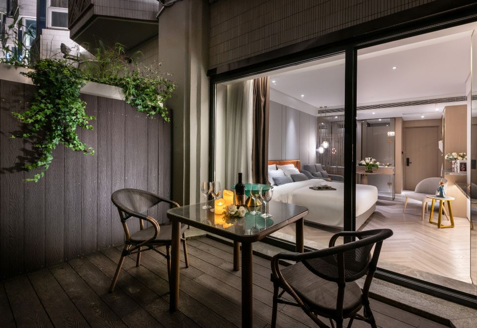 Mehood Elegant Hotel Shanghai Bund Hotel Overview