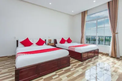 Le House Hotel and Studio Hotels near Nam O Beach