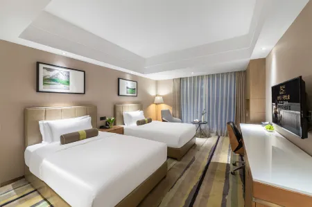 Your Moving Hotel