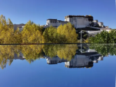 โรงแรมนานาชาติเวโรนา โรงแรมในลาซา