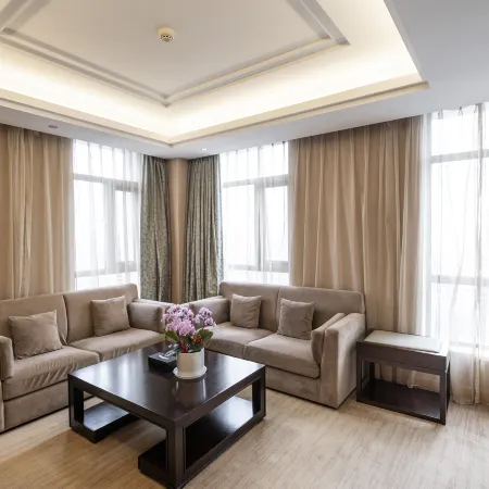 Jiangyin Furen Boutique Hotel (Zhongshan Park Subway Station)