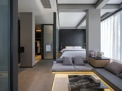 LIA力亞·取捨飯店（華強北店） 安迪斯小童廣場（東園路店）附近的飯店