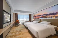 Vienna International Hotel (Shantou High-speed Railway Station East Plaza Branch) Hotels near Shen Mountain Sceneic Area