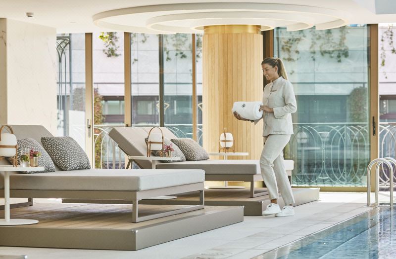 Four Seasons Hotel Madrid photo 2