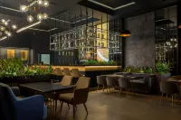 Atrium - Bars