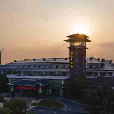 Donghai Forest Hot Spring Resort Hotel Exterior