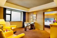 Sofitel Zhengzhou International Hotel Hotels near Xi'an University of Architecture and Technology Zhengzhou Teaching Department