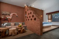 Sansheng Baijianli B&B (Aksu Old Street Night Market)