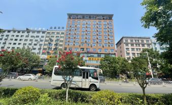 Feiyu Electric Sports Hotel (College of Humanities & Science & Technology Branch)