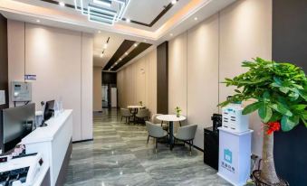 Caibin Business Hotel