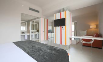 Hotel Chamartin the One