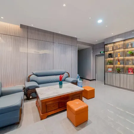 Hongsheng Business Apartment (Chaonan Bus Terminal)