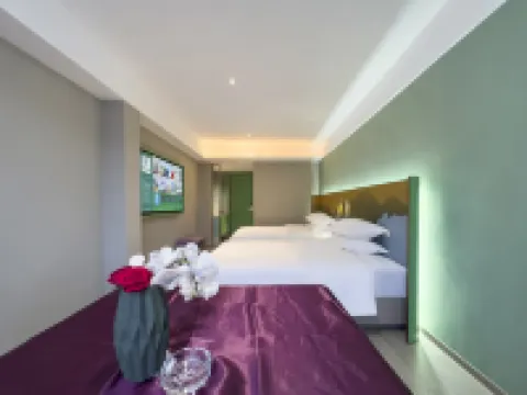 Trip.com Hotel (Xinzheng Xiasi International College Branch)