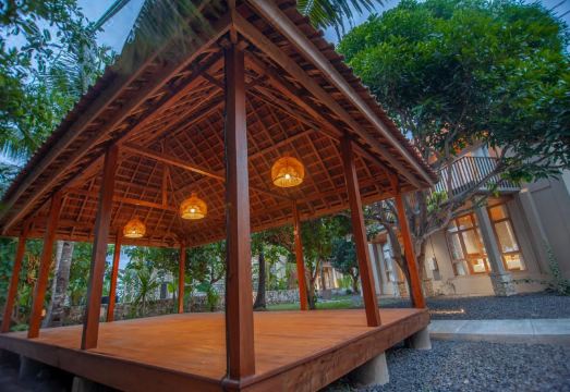 2. 암라니 다이아몬..