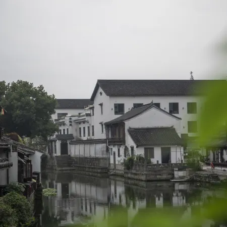 Dongyueli Hotel (Shaoxing Downtown Area Cangqiao Straight Street)