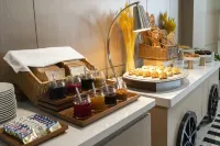 武漢漢口鉄道駅ホーム 2 スイーツ バイ ヒルトンホテル - 朝食